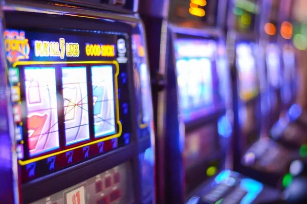 Game selection menu showing Number Pair, sportsbook, and other game options